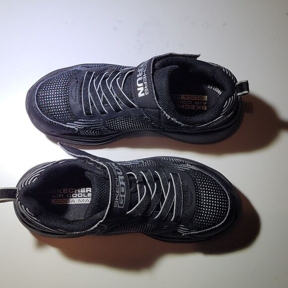 SKECHERS GO RUN KIDS SNEAKERS WITH VELCRO STRAP CLOSURE - Picture 8 of 15